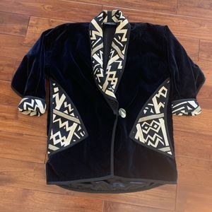 Vintage VIKTORIA CHULAY Custom Black Velvet Tan Tapestry Jacket Size XL Pockets